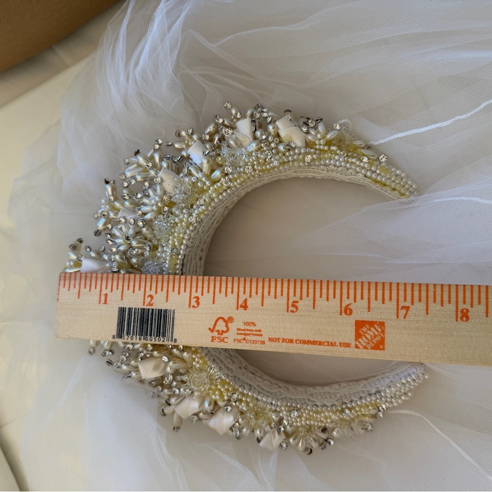Vintage White and Gold Beaded Bridal Headband - Picture 4 of 11